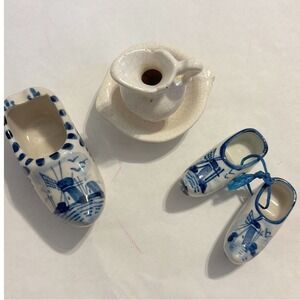SET OF HOLLAND SHOES & PITCHER LOT OF 3